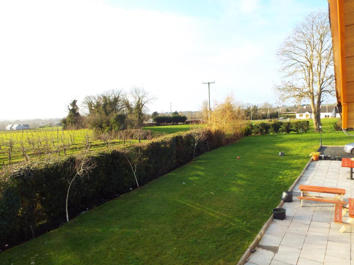 Knockalla Luxury Property With Hot Tub Suitable For Families Portadown Exterior foto