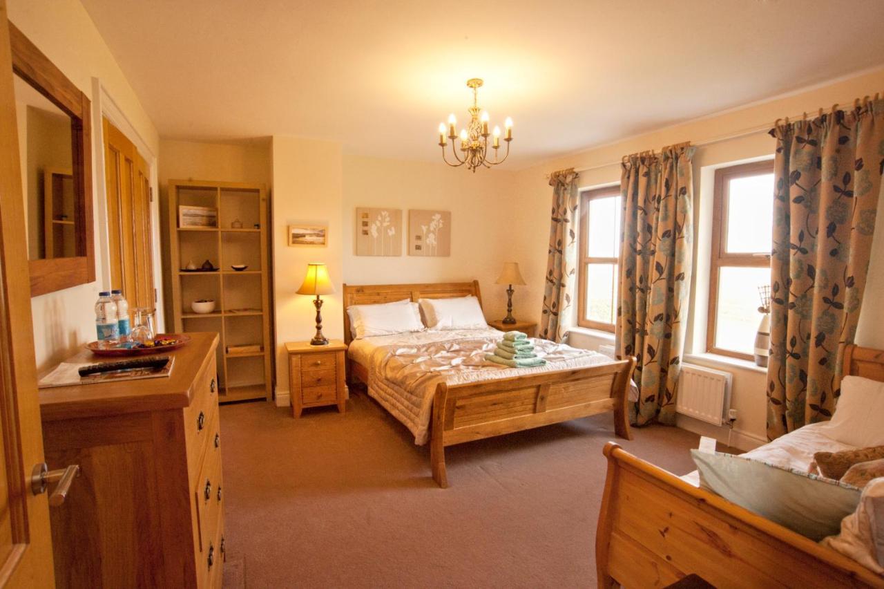 Knockalla Luxury Property With Hot Tub Suitable For Families Portadown Exterior foto